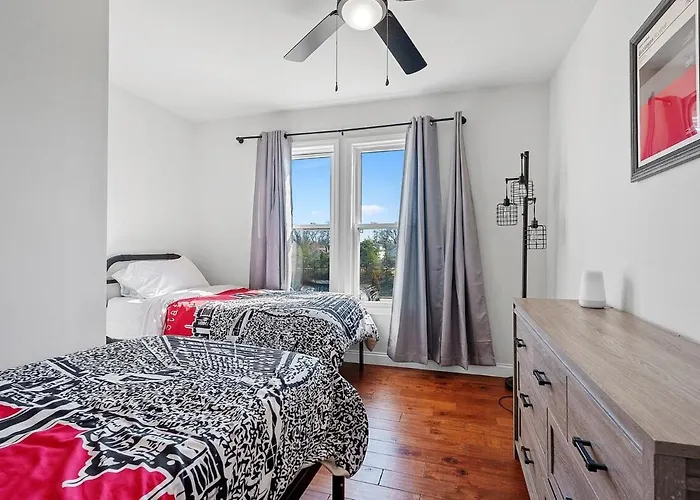 Cozy Escape With Hot Tub, Ideal For Family & Friends Columbus