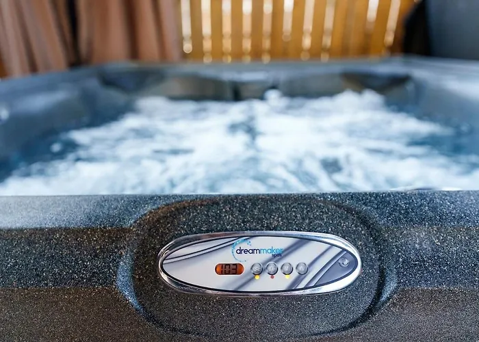 Сasa de vacaciones Cozy Escape With Hot Tub, Ideal For Family & Friends *